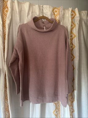 Free People sweater size L